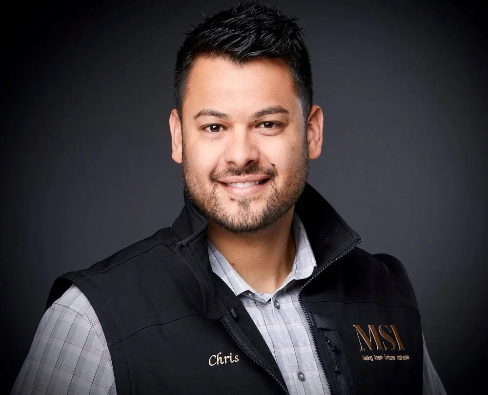 Chris Courneen headshot